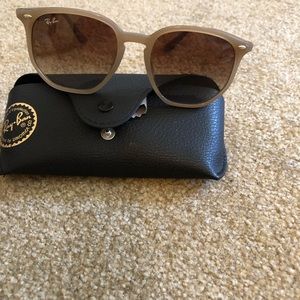 Ray-Ban RB4306 Sunglasses